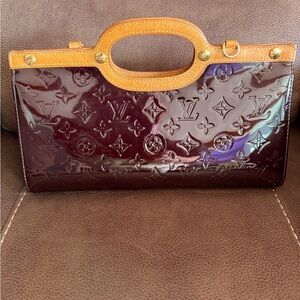 Louis Vuitton Roxbury Drive